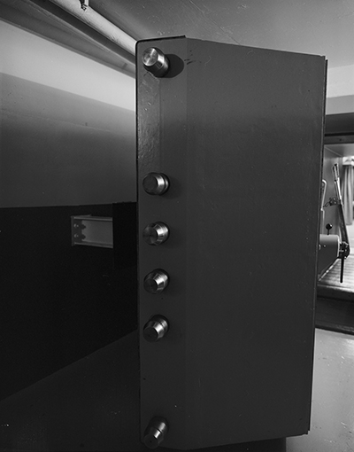 Blast Door With Lugs Extended