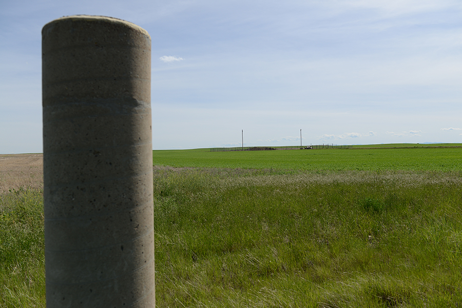 Papa 10 External Concrete Monument