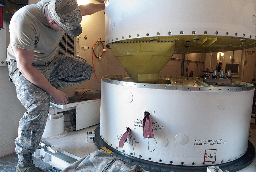 Post Boost Vehicle and Missile Guidance System