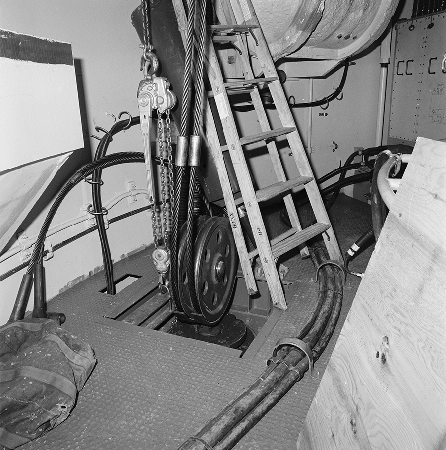 Upper Level Retractor Cables